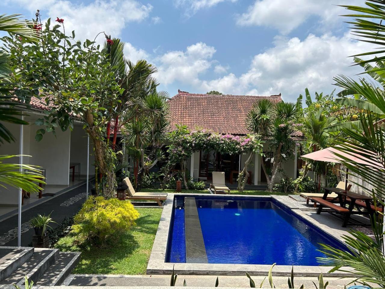Pererenan Nengah Apartment Canggu (Bali)