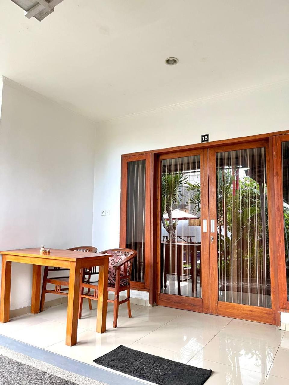 Apartment Pererenan Nengah *